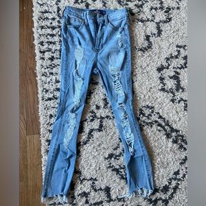 Hollister Ultra High-Rise Super Skinny Jeans in 0S